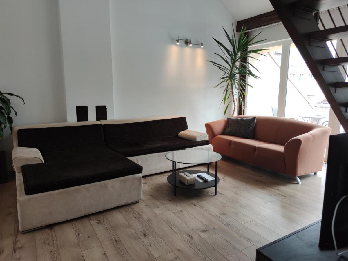 Attic Parkview Apartment Piest'any Exterior photo